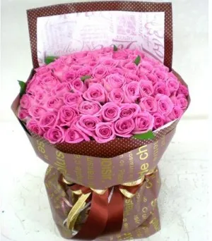 Bunch of 100 pink roses - Pre-order product
